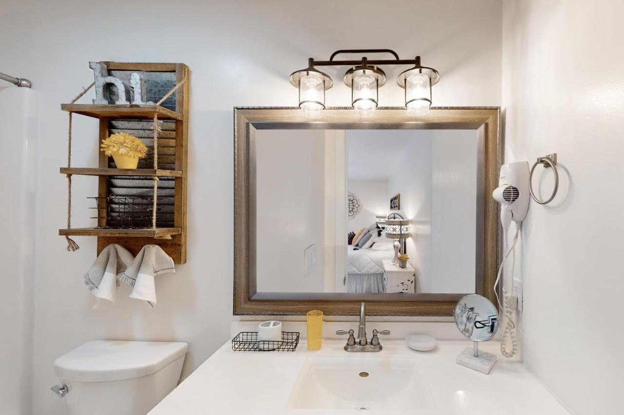 Pointe Royale Cute & Comfy Apartment แบรนสัน ภายนอก รูปภาพ